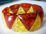 Bracelet imitation amber