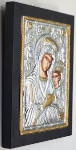 Icon with metal casings