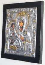 Icon with metal casings