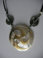 Natural pearl necklace