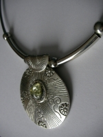 Light necklace