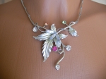 Necklace and earrings - flowers