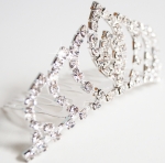 Crown, Comb