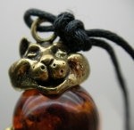 Medalion cat bronze pendant