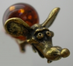 Medalion mouse bronze pendant