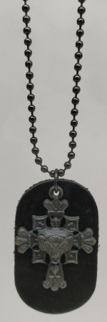 Medallion pendant cross