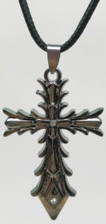 Medallion pendant metal cross