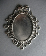 Pendant for photo