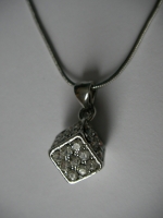 Pendant dice zirconium
