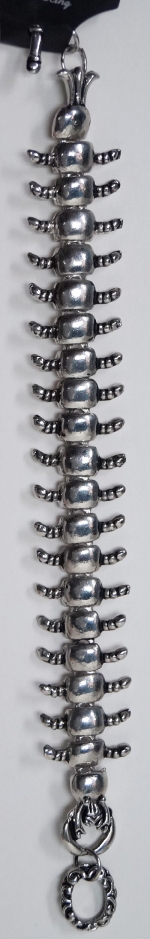 Metal bracelet centipede