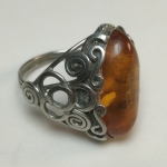 Ring natural stone amber