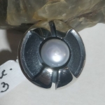 Silver ring pearl