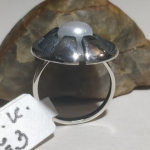 Silver ring pearl