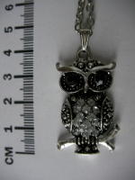 Owl pendant with crystals