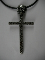 Pendant skull